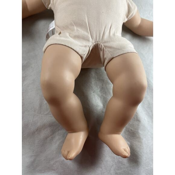 American Girl 15" Bitty Baby Twin Boy Doll Blonde Blue Eyes Tagged Track Outfit - Picture 8 of 14